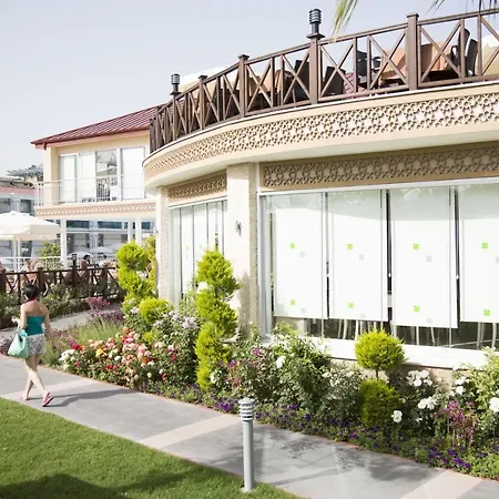 Sun Club Side